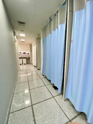 Sala de Tratamento equipada na Clínica Intrador - South Zone Unit